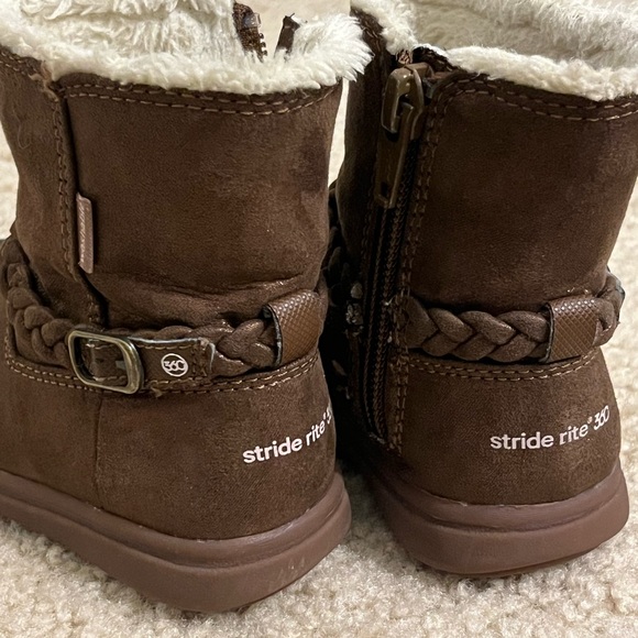 Stride Rite Chocolate Brown Kids Boots 5.5T - Picture 2 of 3